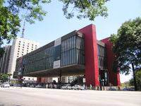 El Museo de Arte de Sao Paulo, un espectacular edificio diseñado por Lina Bo Bardi