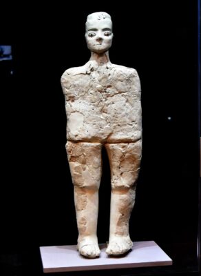 Ancient Levant - Ain Ghazal Statue - photo by Osama Shukir Muhammed Amin