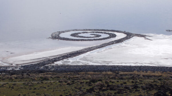 Robert Smithson - Spiral Jetty - 1970